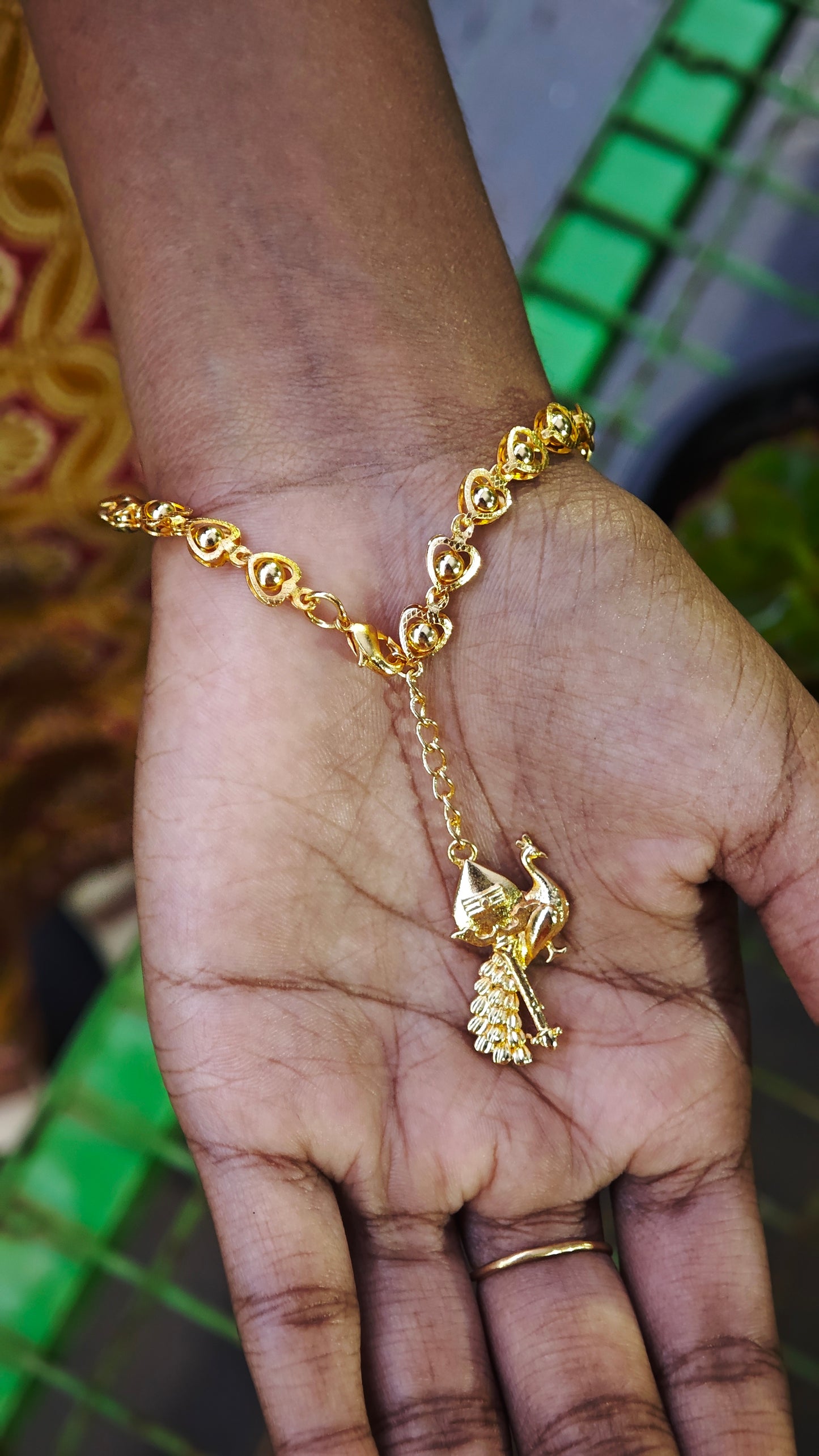 Peacock Vel Bracelet
