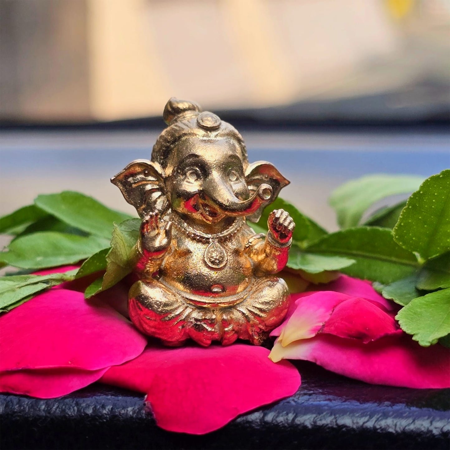 Bala Ganesha Idol - Perfect For Car Dashboards
